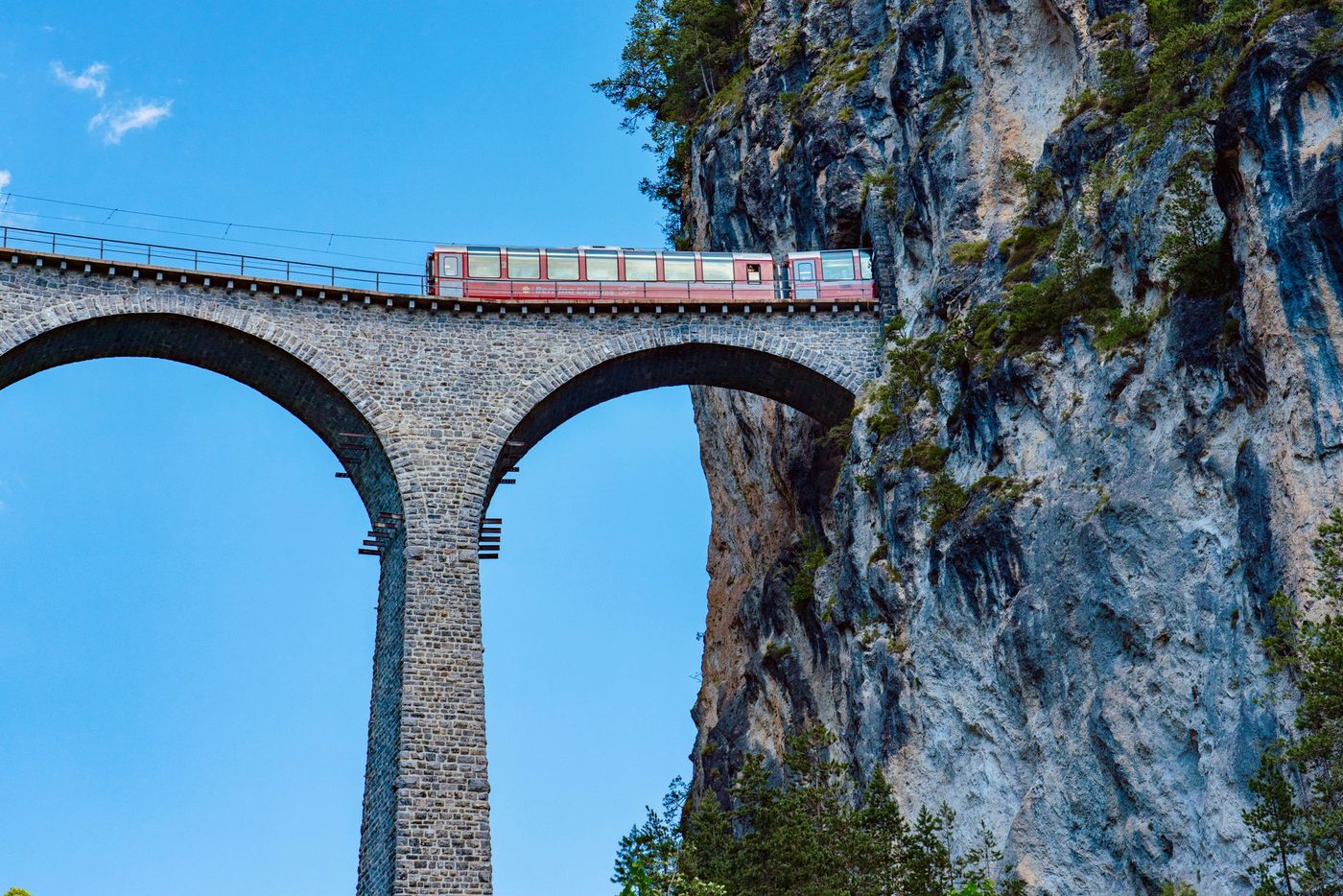 Man gooit partner van viaduct na relatiebreuk in Italië