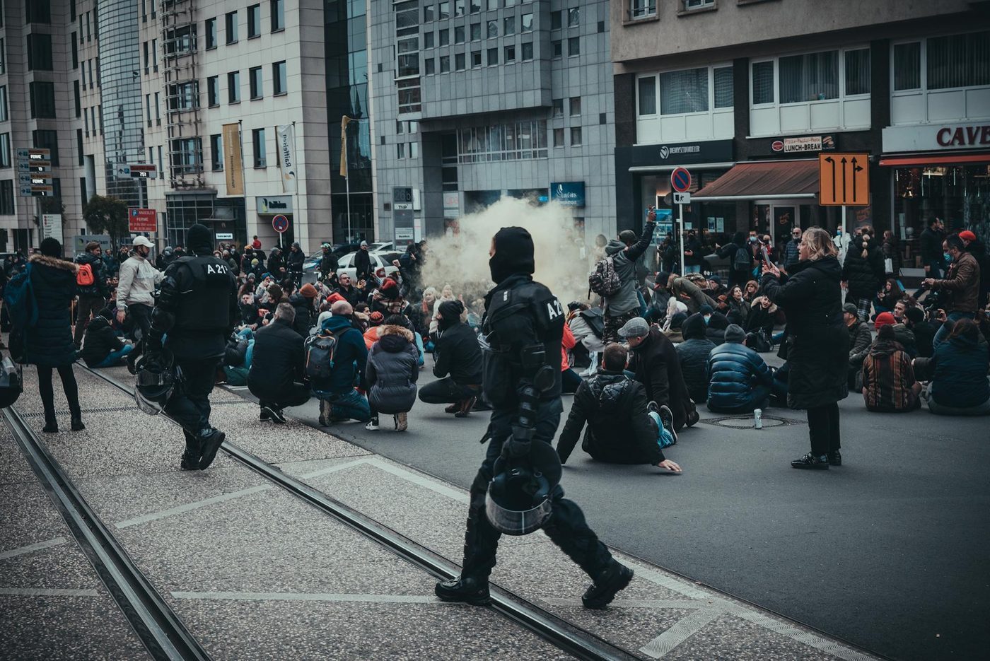 Chaos bij scholierenprotest in Luik: arrestaties en politieke storm