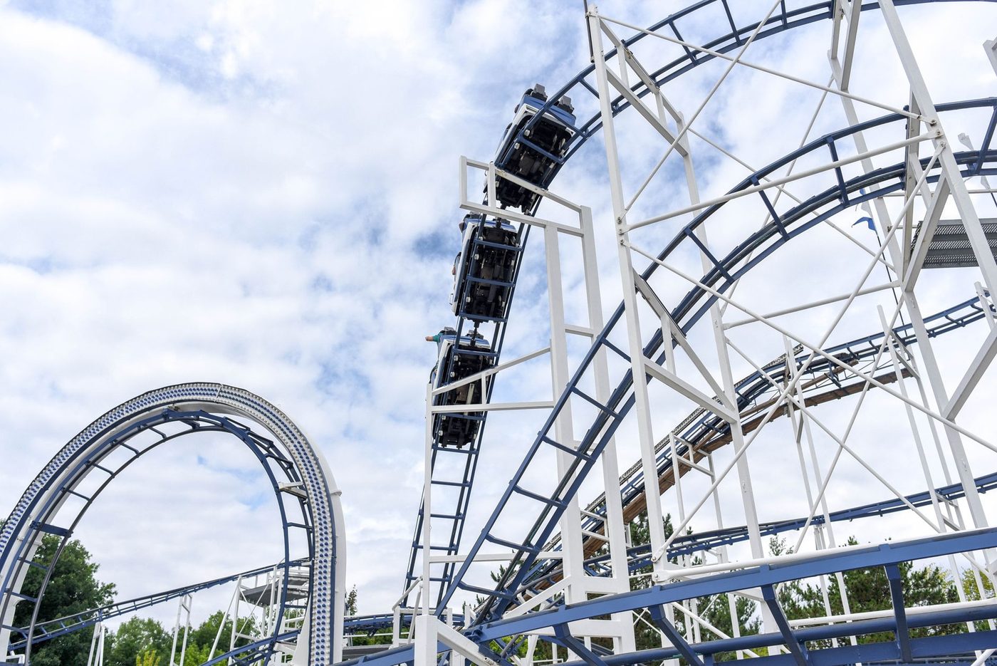 Getuigen vertellen over dodelijke val uit achtbaan bij Six Flags