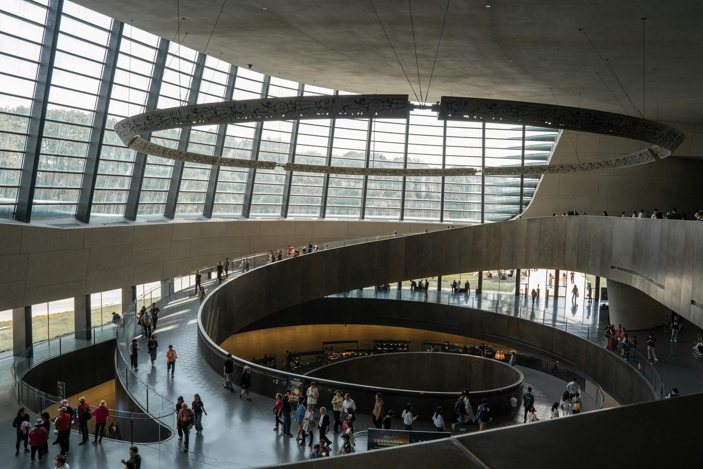 Design Museum Gent heropent: nieuwe vleugel en gratis weekend