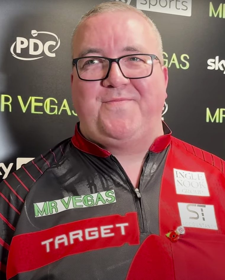 Bunting schakelt Kim Huybrechts uit op EK darts