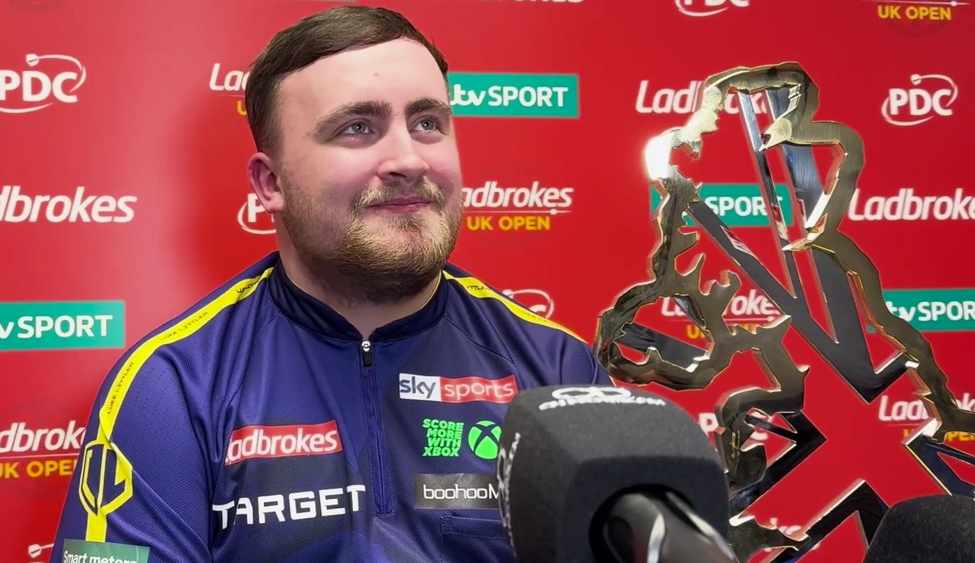 Topfavoriet Luke Littler wéér vroegtijdig uit: Poolse veteraan stopt hem in kwartfinale EK darts